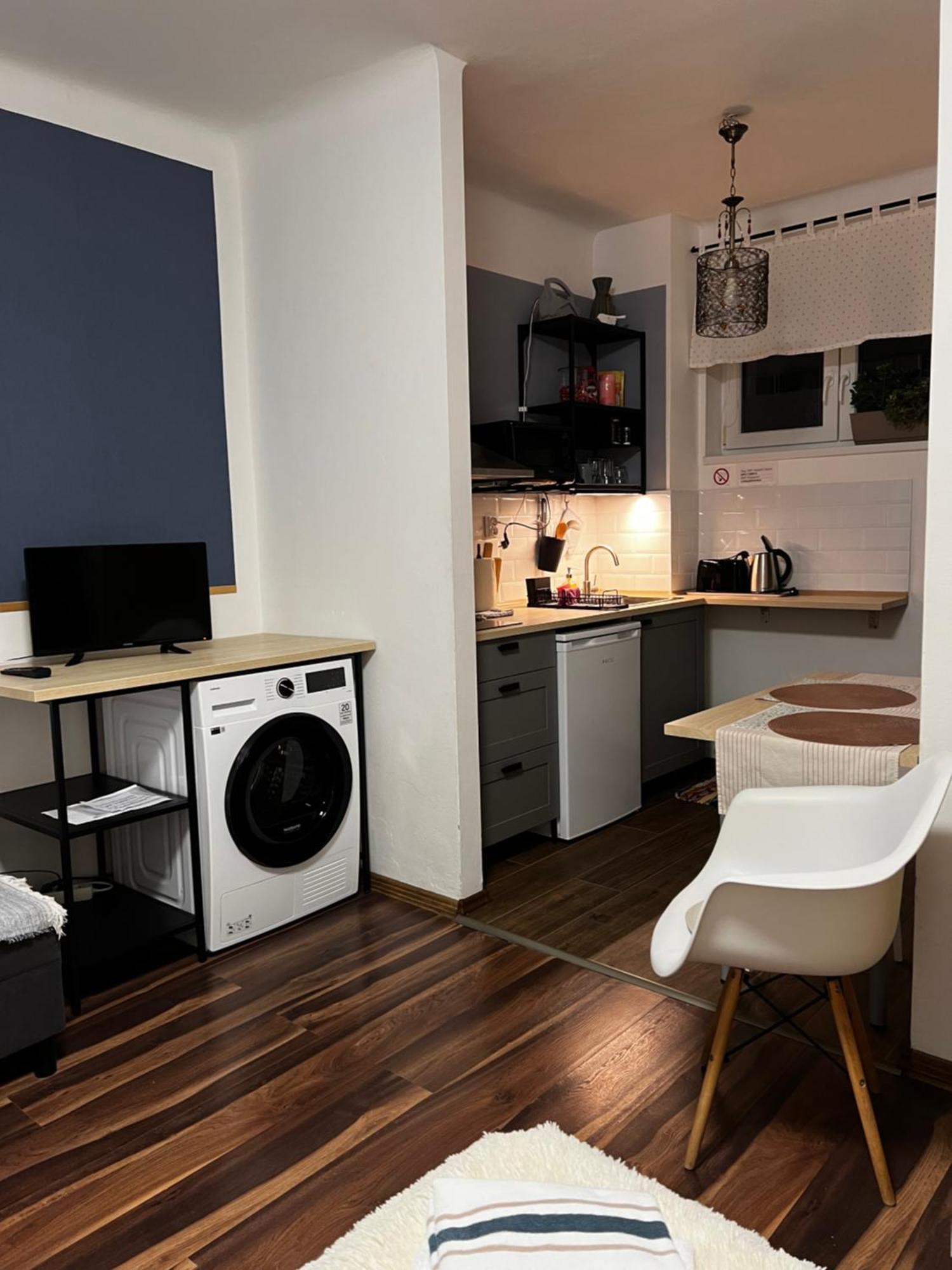 Utesene Apartmany - Bratislava - Trnavske Myto Exteriör bild